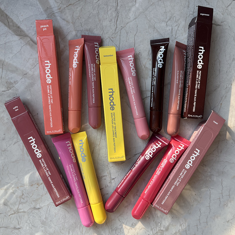 Voor iPhone 17 Lipglosses Volumevergrotende Hydraterende Lip Glaze Essence Gel Olie Langdurige Voedende Lipstick Verzorgingsproducten Voor Meisjes