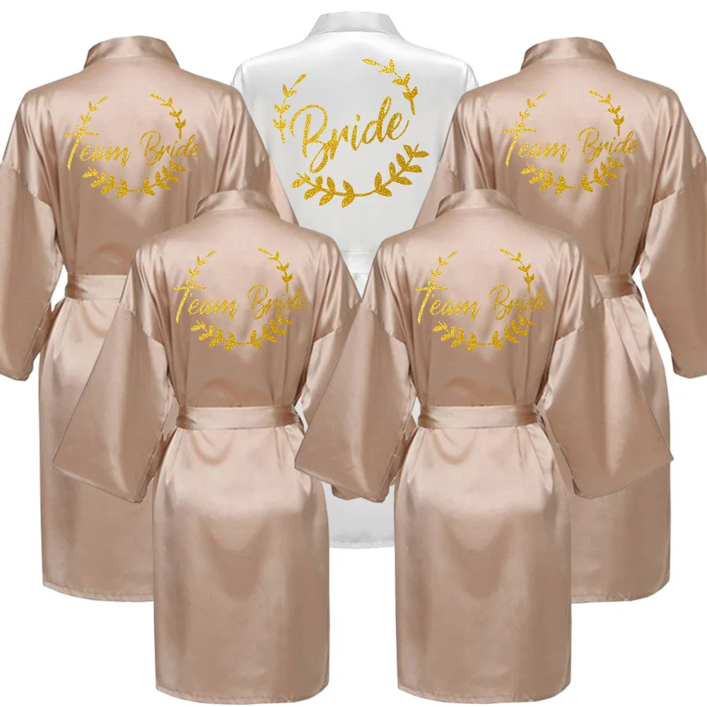 Batas de seda satinada para mujer, albornoz de boda, vestido de dama de honor, ropa de dormir con letras doradas SP092