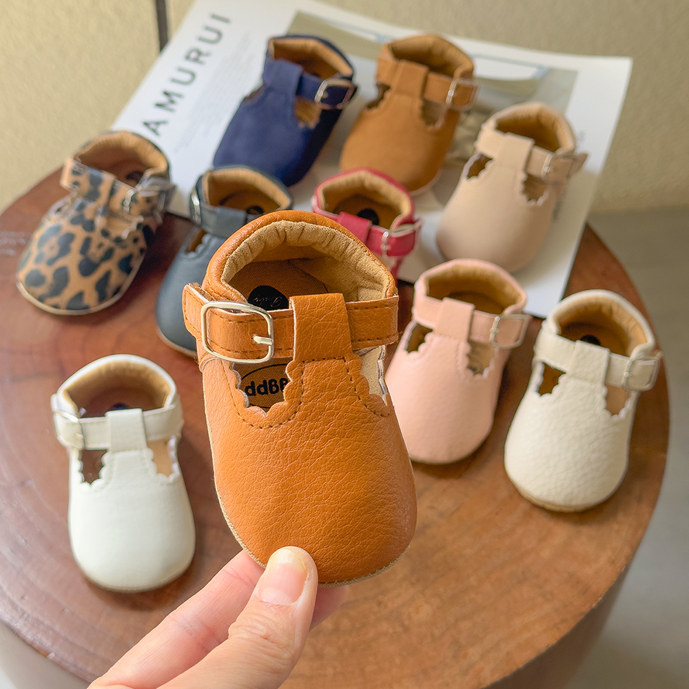 Pasgeboren babyschoenen Klassieke streep lederen jongensmeisjesschoenen Veelkleurige peuter rubberen zool Antislip eerste wandelaars Babymocassins