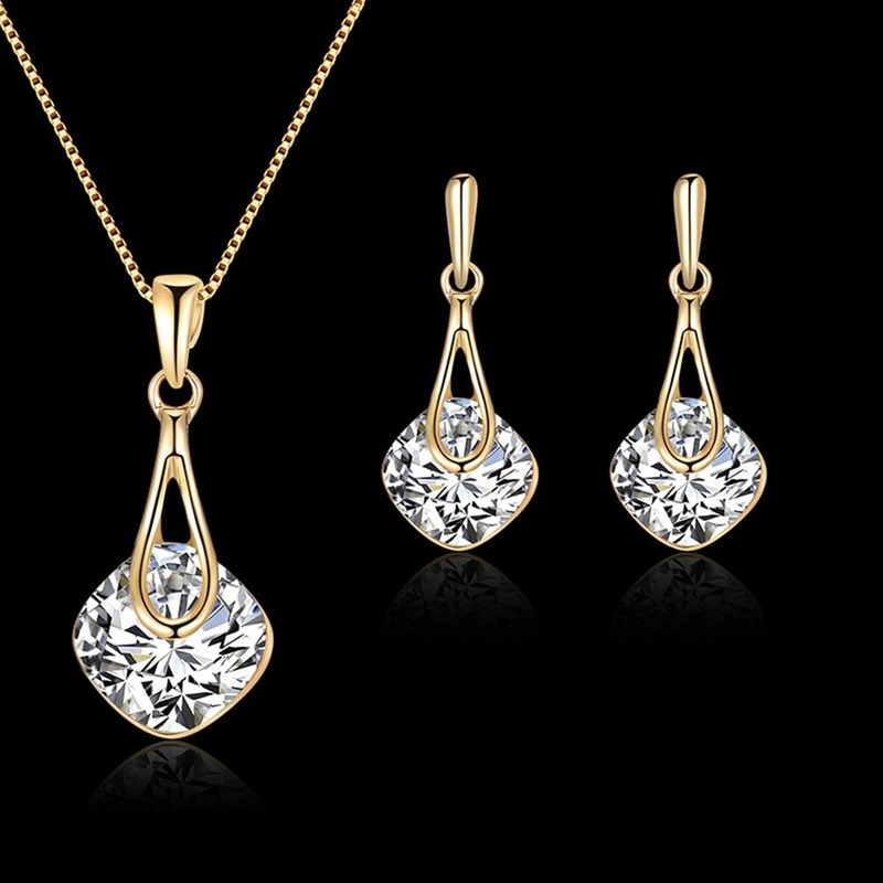 Ensemble de bijoux goutte d'eau pour femme, pendentif carré, boucles d'oreilles à tige d'oreille en biscuits, collier pour femme, mode
