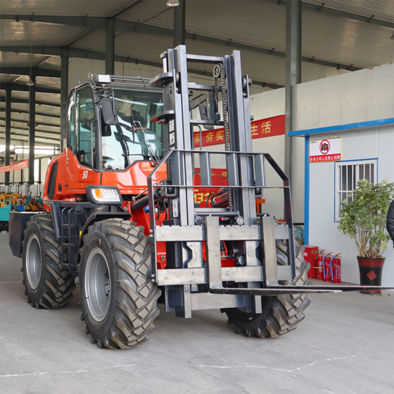 Лидер продаж, индивидуальный внедорожный вилочный погрузчик 5 т |   4WD Дизельный 5000кг Лифт |   Бесплатные детали и гарантия