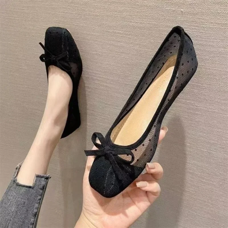Platte schoenen voor dames 2026 lente/zomer nieuwe damesschoenen grote strik mesh vierkante neus platte hak sandalen dames