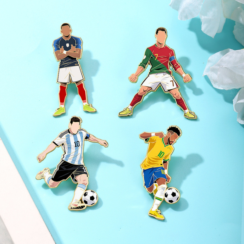 1-4pcs Football Enamel Pin Set Cool Star Professional Athletes Lapel Brooches Backpack Badge Party Jewelry Gift for Fans