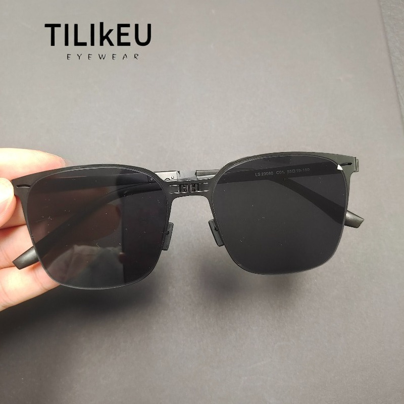 Gafas de Sol Plegables de Aleación de Titanio 2026 para Hombre, Montura Cuadrada Delgada Clásica, para Conducir al Aire Libre, Pescar, con Protección UV400