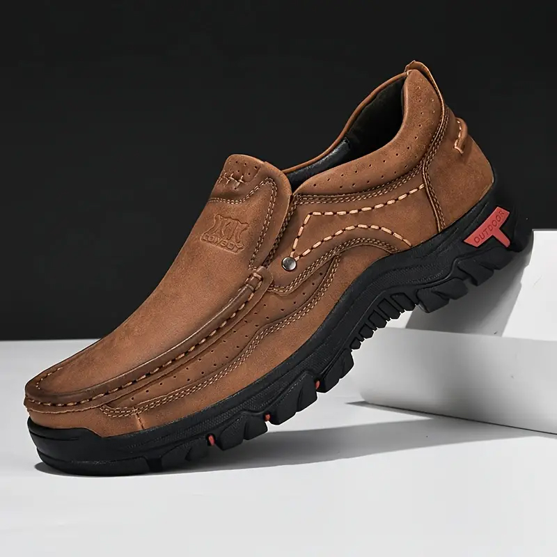 Chaussures en cuir faites à la main pour hommes, mocassins d'extérieur décontractés à enfiler, mocassins plats, chaussures de marche antidérapantes, livraison directe