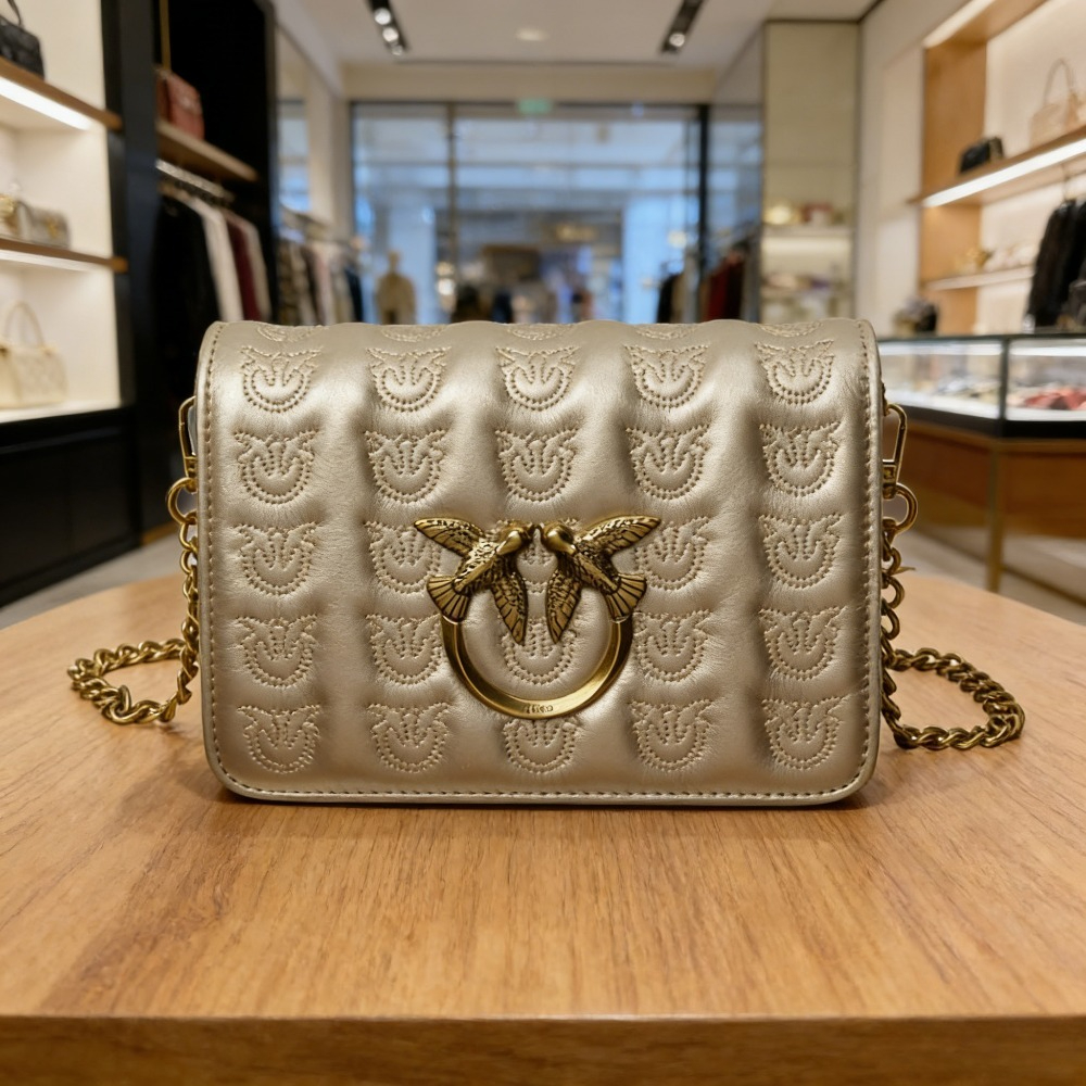 Nuova Borsa a Tracolla da Donna 2026 alla Moda, Borsetta Minimalista con Catena, Piccola Borsa di Lusso Versatile