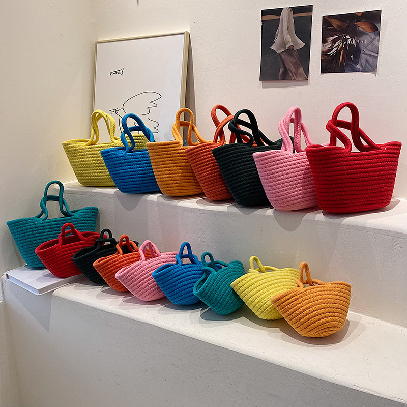 Nieuwe Zomer Stro Schoudertassen Voor Vrouwen Handgemaakte Katoenen Touw Strand Tassen Raffia Rotan Geweven Handtassen Vakantie Boodschappentassen