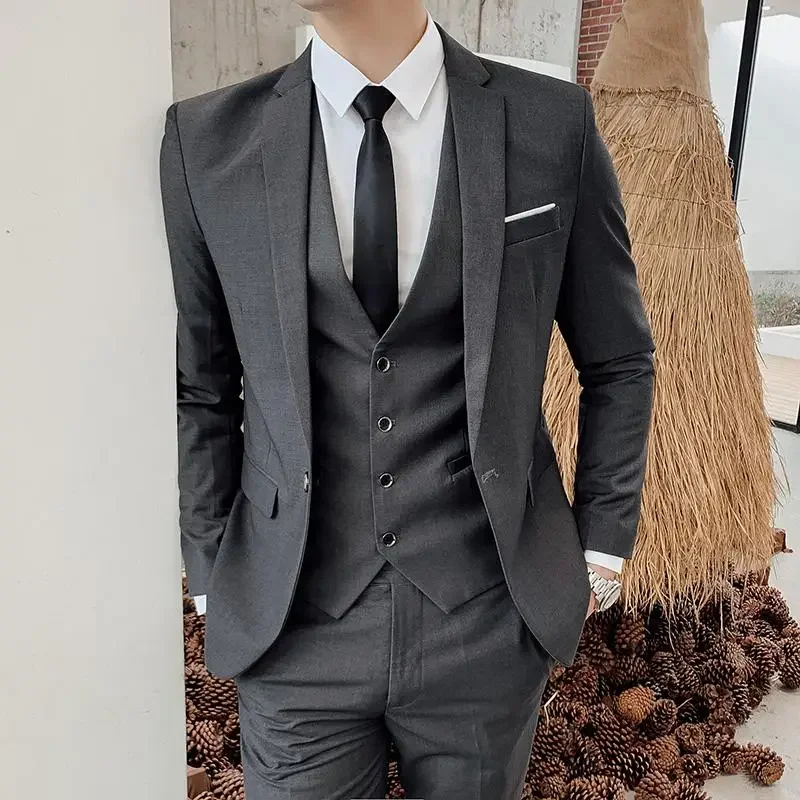 Completo da Uomo 2026 Nuovo Stile Elegante per Business e Outdoor, Tinta Unita, Casual, Slim-fit, per Matrimoni e Cerimonie (Blazer + Gilet + Pantaloni)