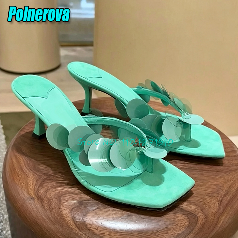 Sandal Jepit Dekorasi Payet Baru Musim Panas Sandal Hak Tinggi Suede Ujung Persegi Hijau Mint Prancis Sepatu Pantai Wanita Elegan Seksi