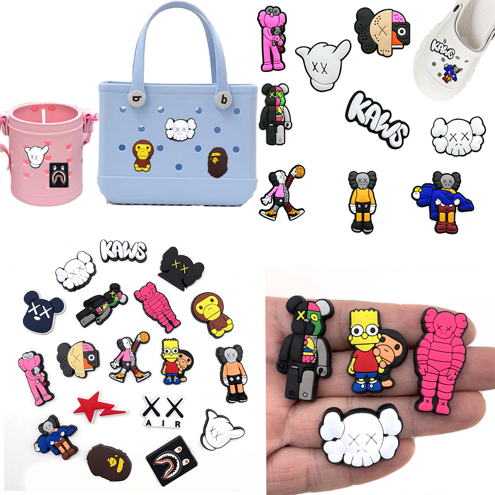 ¡Oferta! 1-18 piezas de accesorios de PVC para zapatos de la serie Hot Toys Cartoon, creatividad DIY, pulseras desmontables para sandalias, decoraciones para fiestas.