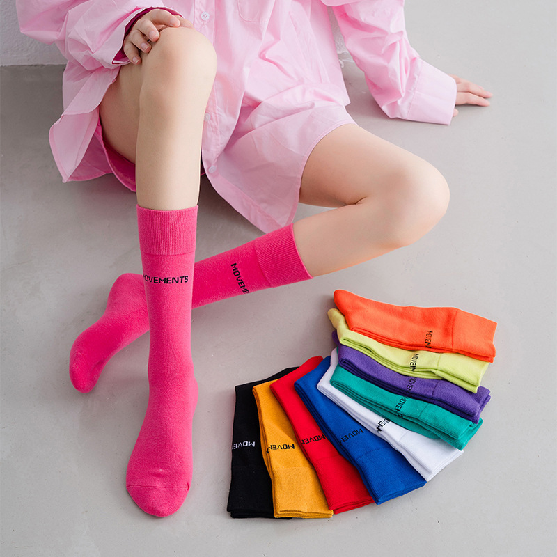 Calzini colorati da donna larghi senza pilling lavorati a maglia a costine sottili calzini femminili primavera estate tubo alto streetwear calzino morbido