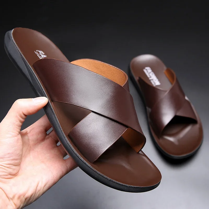 Sandały męskie kapcie prawdziwej skóry luksusowa marka moda męska mieszkania Casual antypoślizgowe sandały plażowe Zapatos Hombre 2024