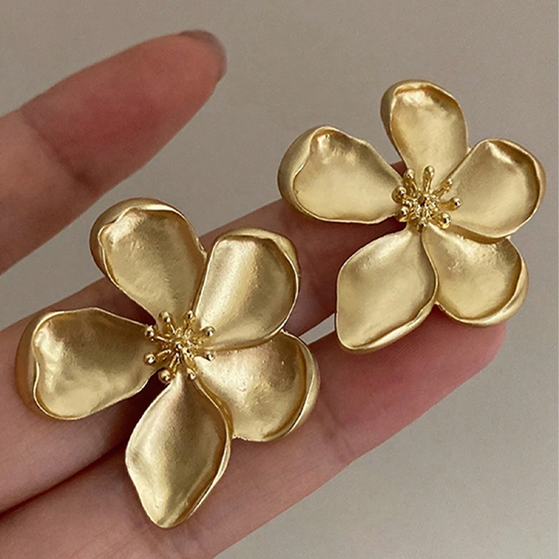 Boucles d'oreilles à fleurs en métal, Style européen et américain exagéré, pour femmes, usage quotidien, mode, couleur or, bijoux cadeaux, nouvelle collection