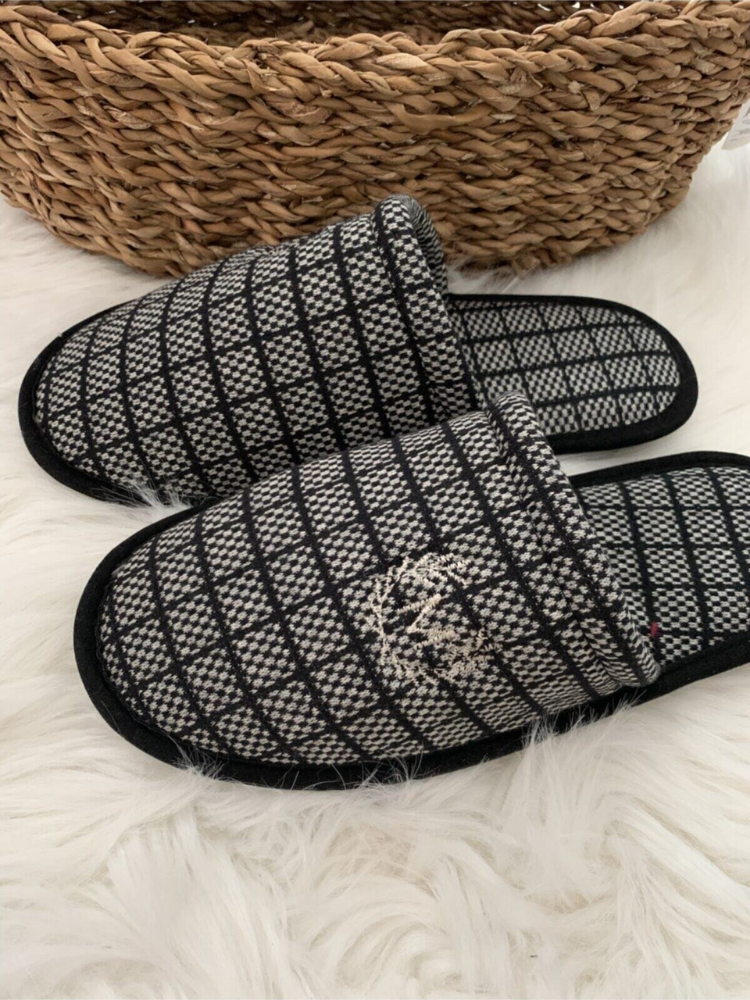 Sandal Rumah Pria Sandal Tamu Sandal Rumah Pria Licin Sandal Rumah Nyaman Sandal Musim Dingin Sandal Pria Hangat Sandal Rumah