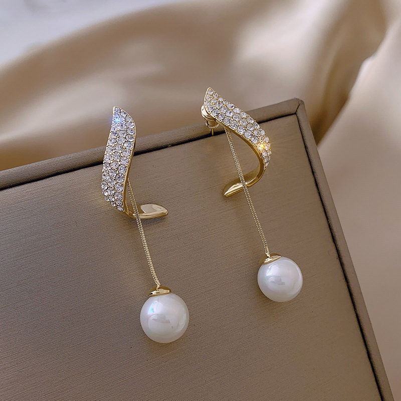 Boucles d'oreilles classiques et élégantes en Imitation de perles pour femmes, longues pampilles en cristal, goutte exquise, bijoux de mariage, nouvelle collection